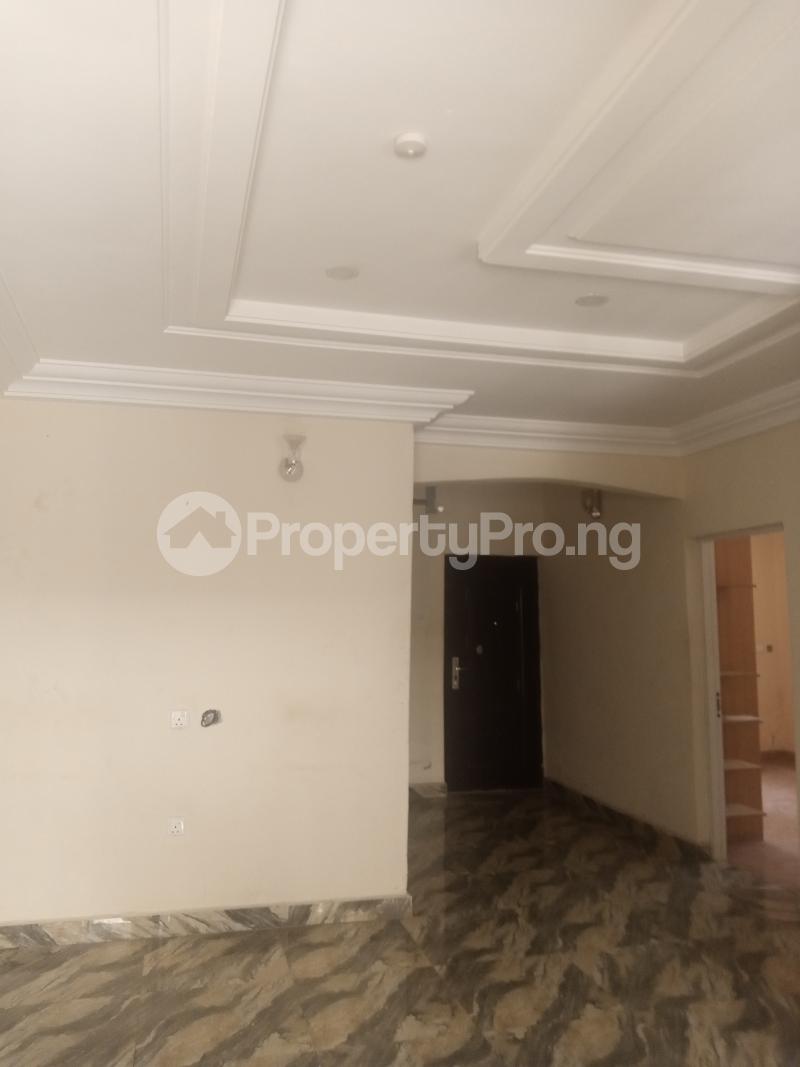 3 bedroom Flat / Apartment for rent Okpanam Road, Asaba Delta