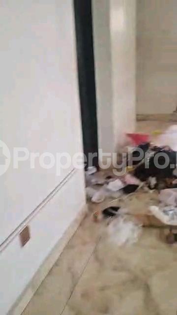 3 bedroom Flat / Apartment for rent Adekunle/ebute Metta East, Yaba, Lagos Ebute Metta Yaba Lagos