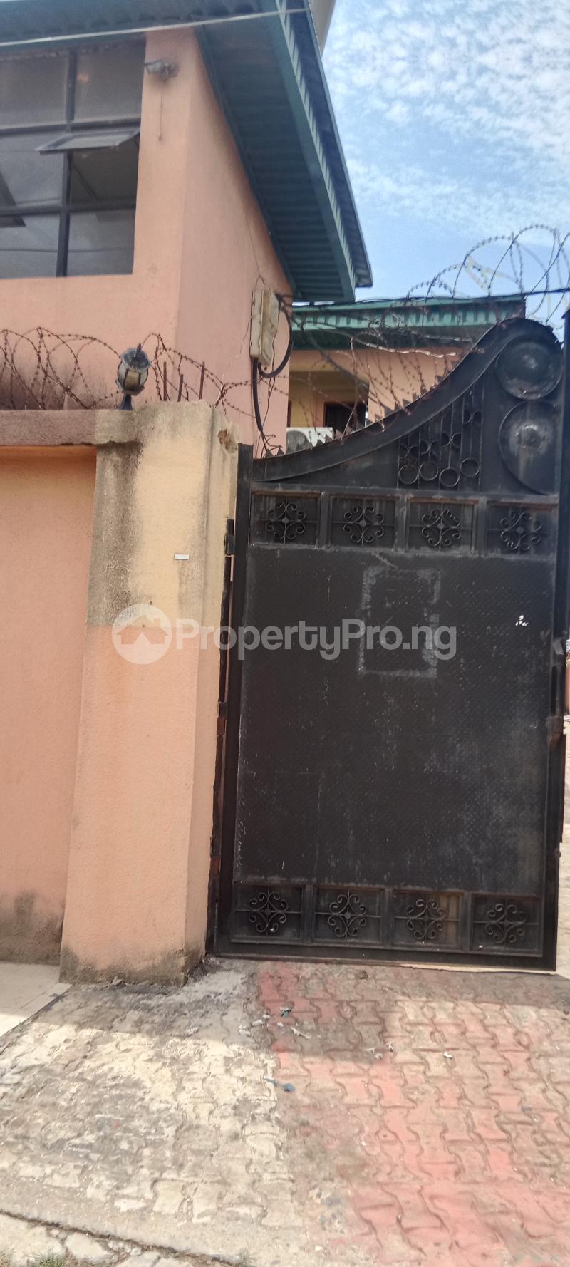 3 bedroom Flat / Apartment for rent Marcity Ago palace Okota Lagos