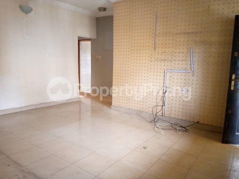 3 bedroom Flat / Apartment for rent Alagomeji, Yaba. Alagomeji Yaba Lagos