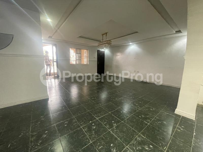 3 bedroom Flat / Apartment for rent Magodo Phase 1 Magodo Kosofe/Ikosi Lagos