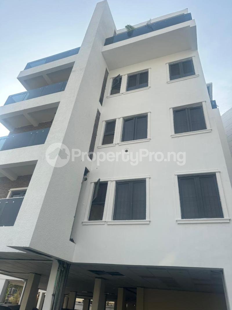 3 bedroom Flat / Apartment for sale ONIRU Victoria Island Lagos