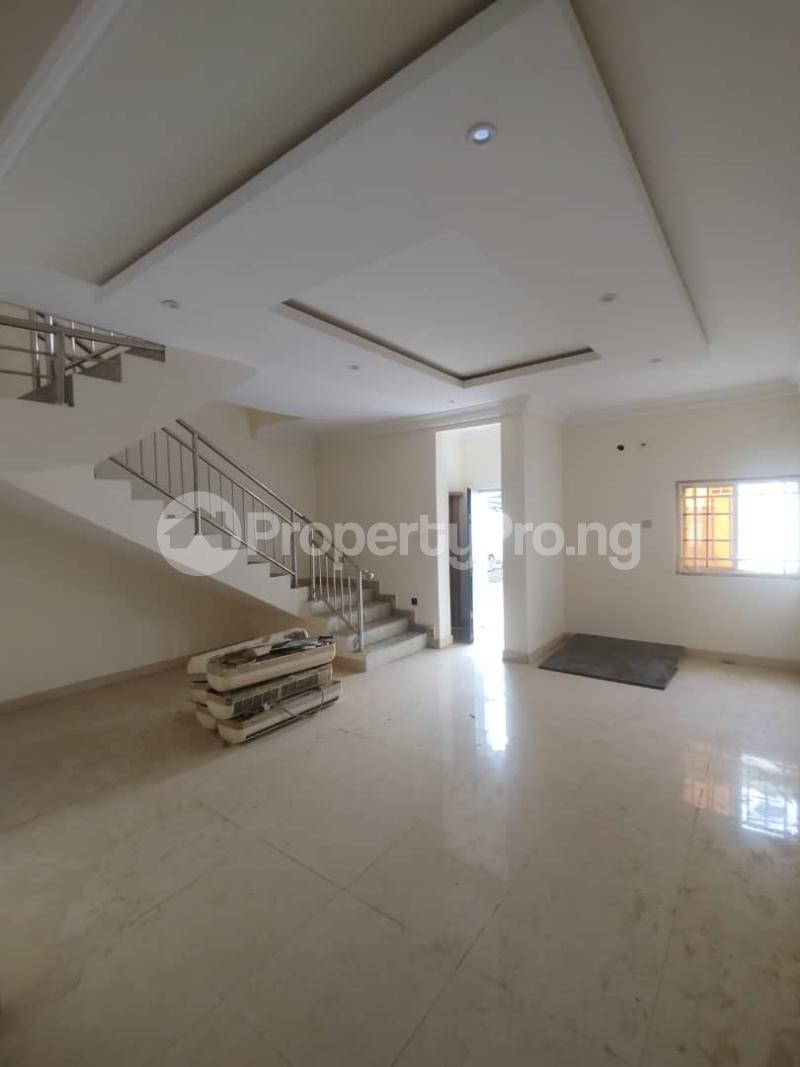 3 bedroom House for rent Main Jabi Abuja
