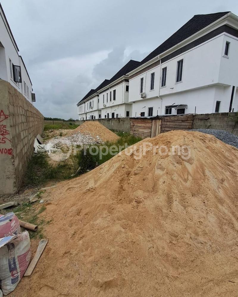 Land for sale Orchid Road Lekki Lagos