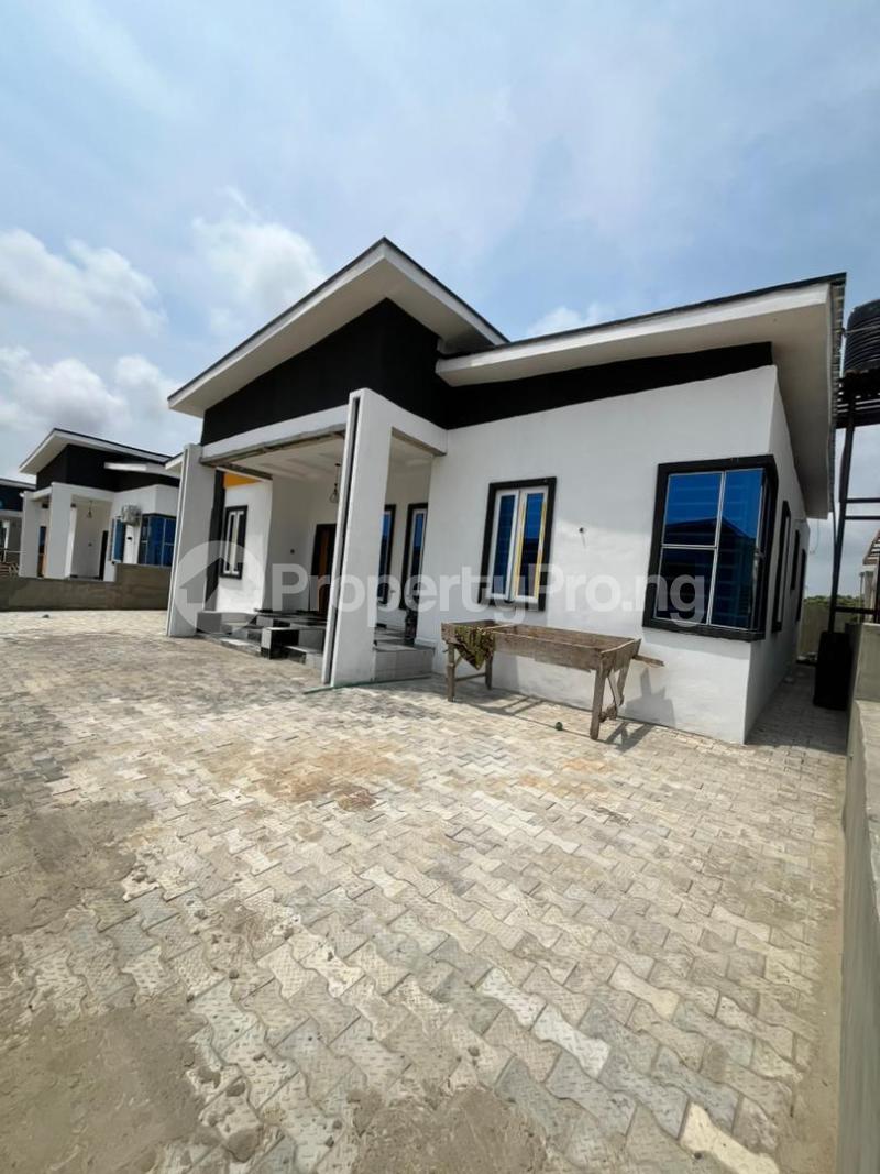 3 bedroom House for sale Standard 3bedroom Bungalow With Employee Quarter In Orinbanwa Awoyaya Ajah Lagos