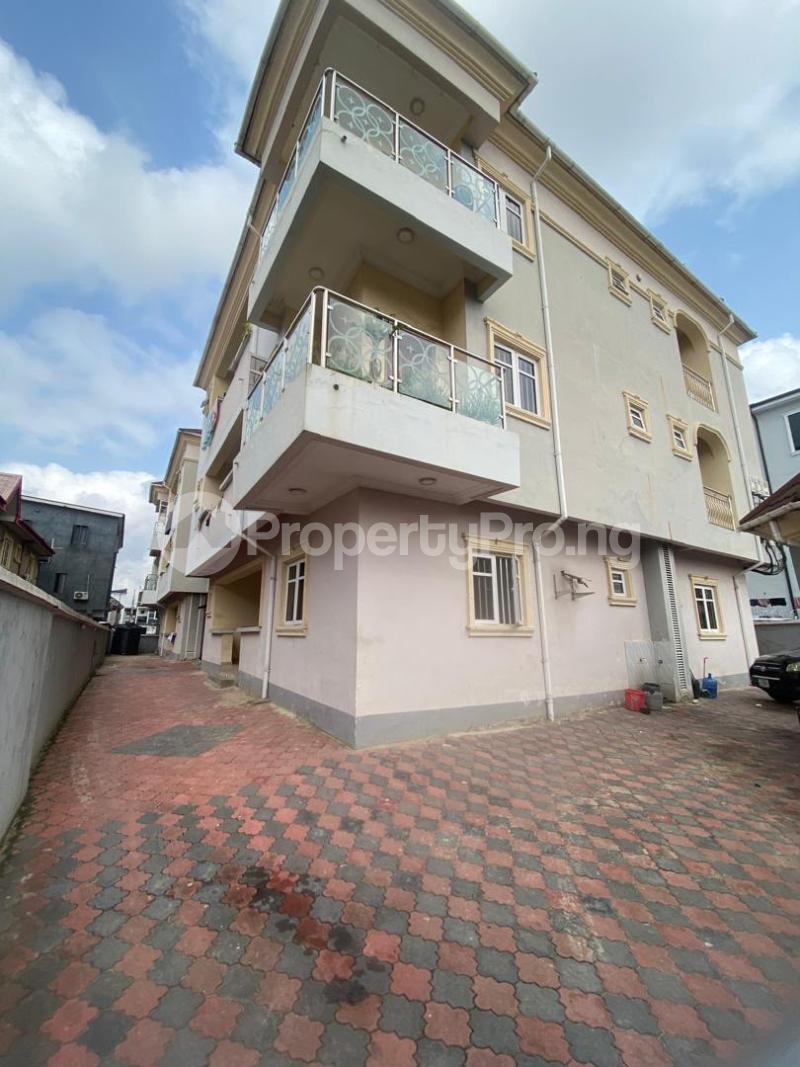 3 bedroom Flat / Apartment for rent Adeyeye Street Millenuim/UPS Gbagada Lagos