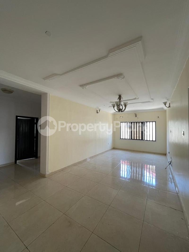 3 bedroom Flat / Apartment for rent Ologolo Lekki Ologolo Lekki Lagos