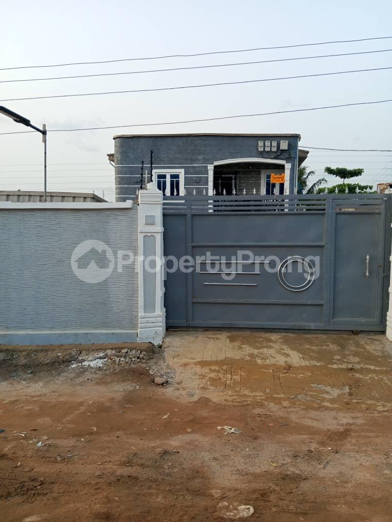 3 Bedroom Flat / Apartment in Egbeda Alimosho Lagos Flat / Apartment