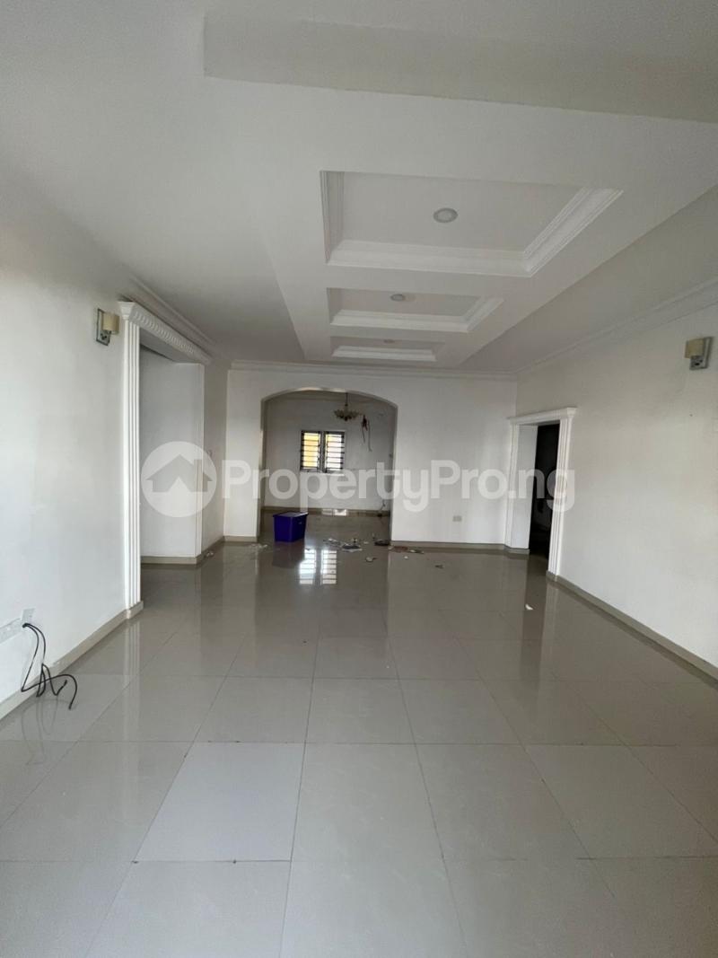 3 bedroom Flat / Apartment for rent Spg Ologolo Lekki Ologolo Lekki Lagos