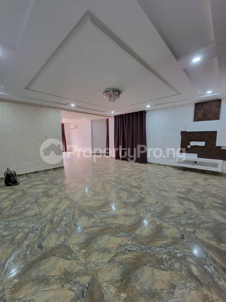 3 bedroom Flat / Apartment for rent  ONIRU Victoria Island Lagos