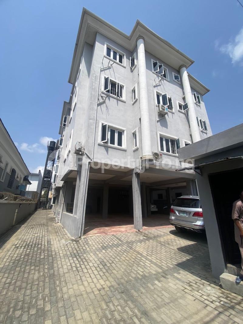 3 bedroom Flat / Apartment for rent Osapa London Lekki Osapa london Lekki Lagos