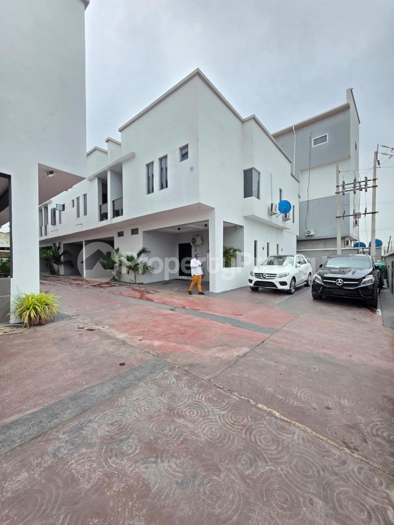 3 bedroom House for sale Orchid Lekki Orchid Lekki Lagos