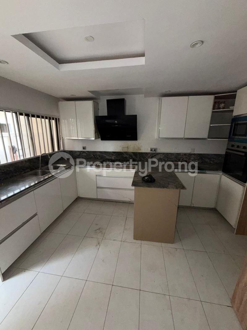 3 bedroom House for rent  Igbo-efon Lekki Lagos