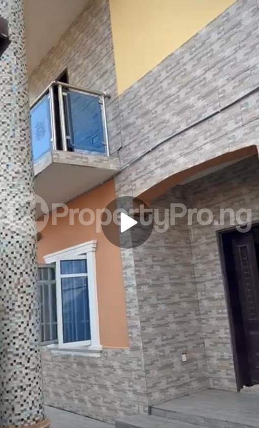 House for rent Silver Point Call/code Estates Badore Ajah Lagos