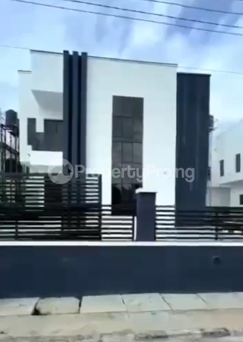 4 bedroom House for rent Off Monestry Road, Behind The Shoprite Sangotedo Ajah Lagos