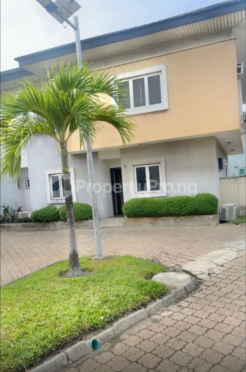 4 bedroom House for rent Osapa london Lekki Lagos