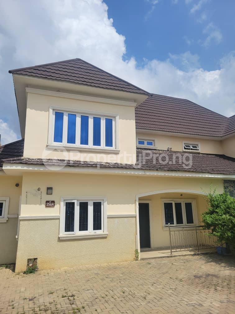 4 bedroom House for rent River Park Estate Lugbe Abuja