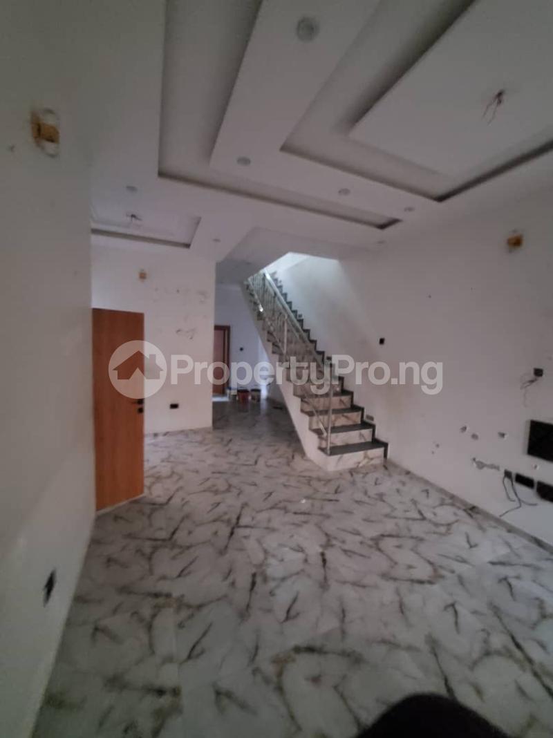 4 bedroom House for rent Medina Gbagada Lagos