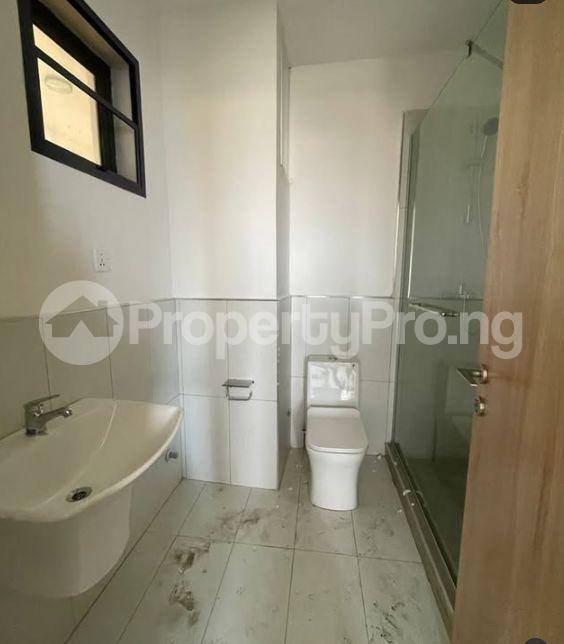 4 bedroom House for rent Western Avenue Magodo GRA Phase 1 Ojodu Lagos