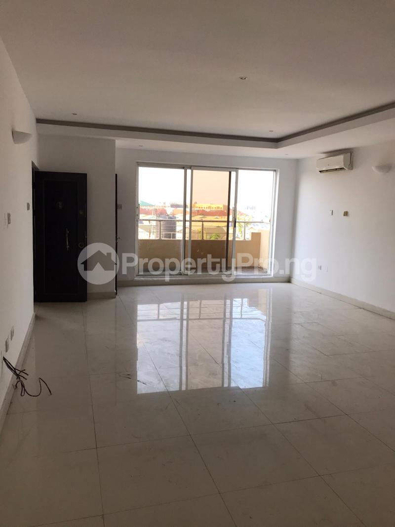 4 bedroom House for rent Admiralty Way, Lekki Phase 1 Lekki Lagos