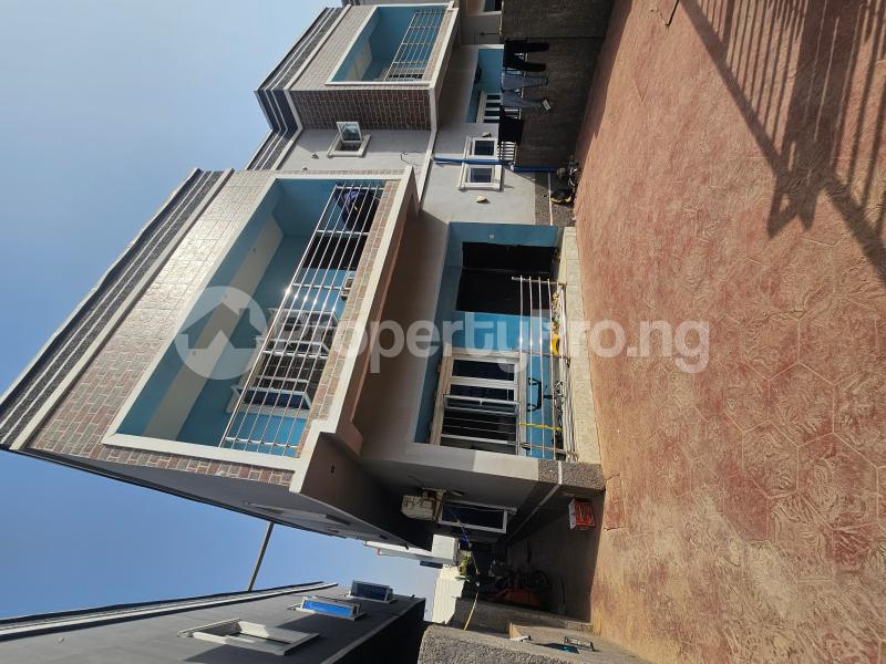 4 bedroom House for rent Palm Heights Estate Lugbe Abuja