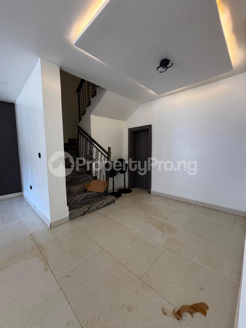 4 bedroom House for rent Jahi Abuja
