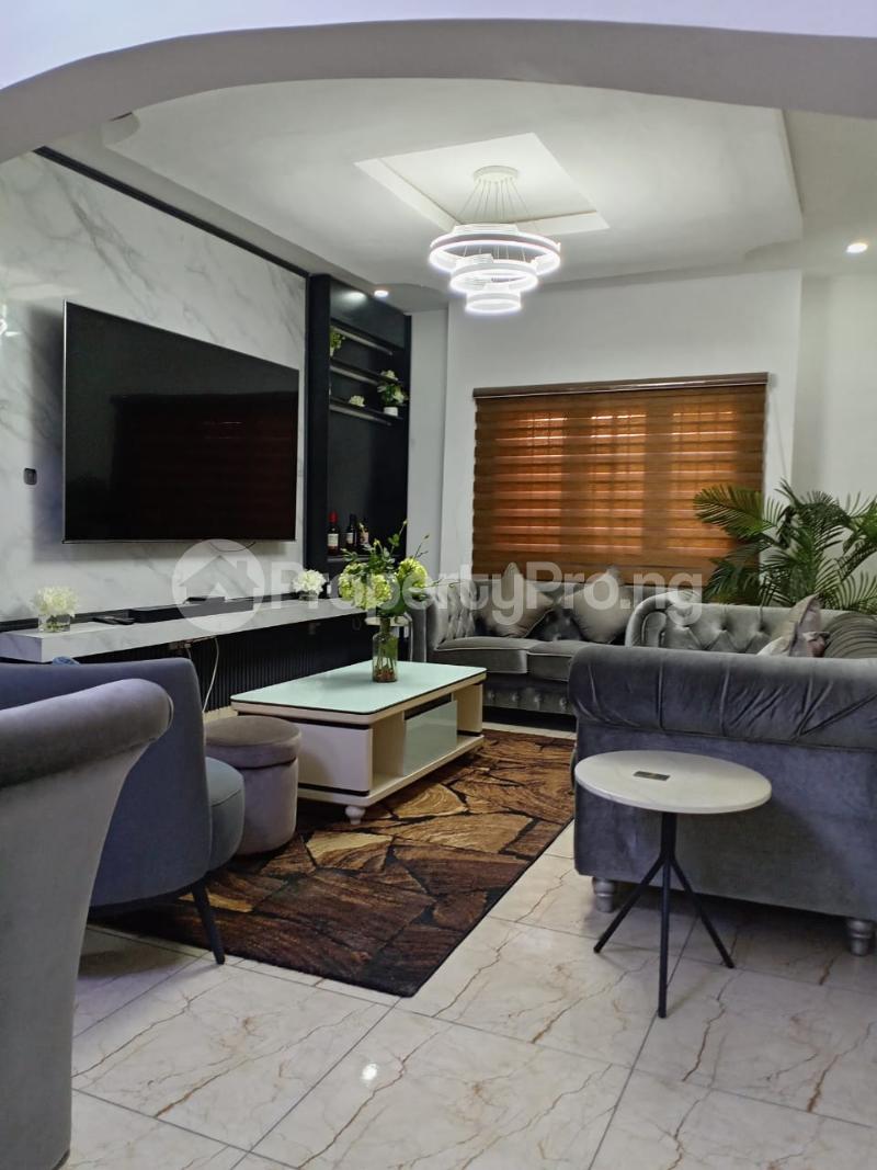 5 bedroom House for rent Chevron Lekki Lagos