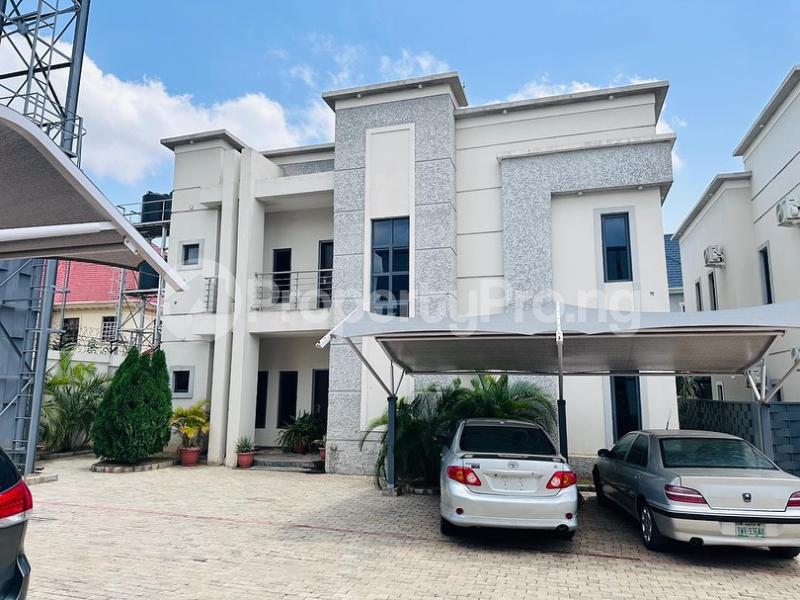 4 bedroom House for sale Wuye Abuja