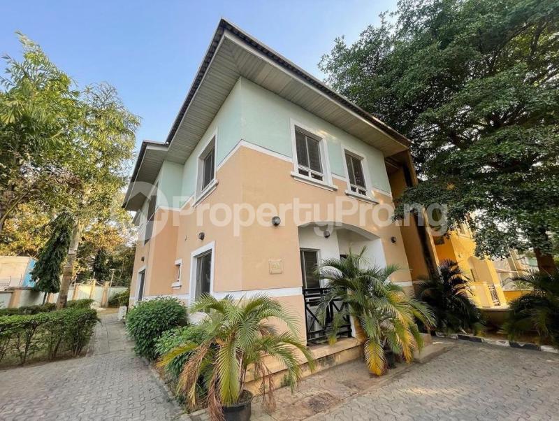 4-bedroom-house-for-sale-salatu-royal-estate-wuse-2-abuja-realtors-in