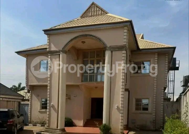 4 bedroom House for sale Barnawa Phase 2 Chikun Kaduna