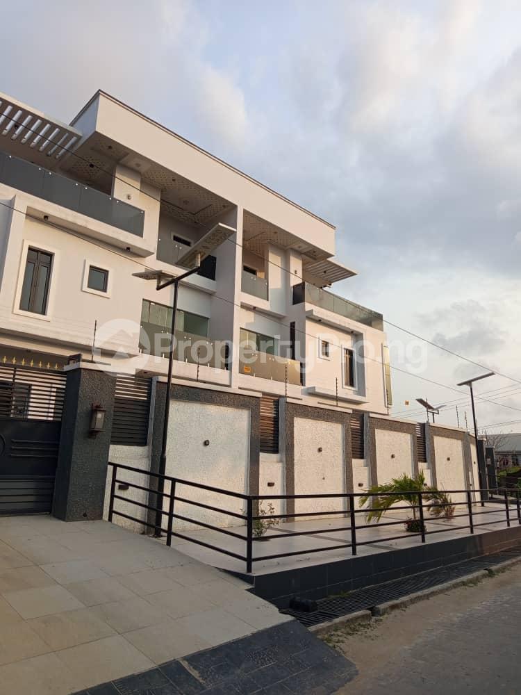 4 bedroom House for sale Unity Estate Amuwo Odofin Lagos
