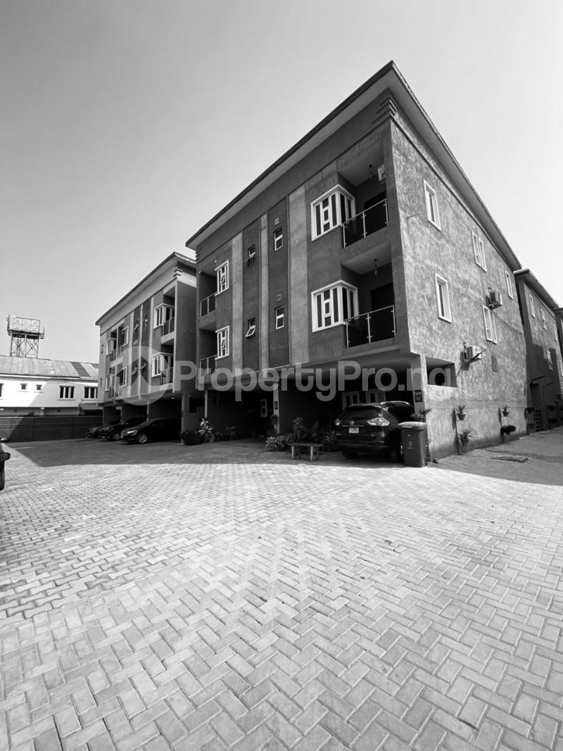 4 bedroom House for rent Ikate Lekki Lagos