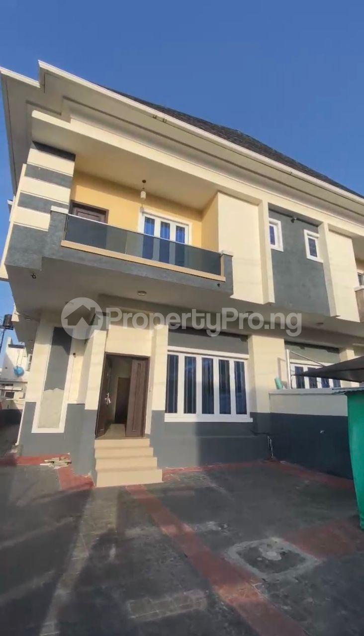 4 bedroom House for rent Tulip Estate chevron Lekki Lagos