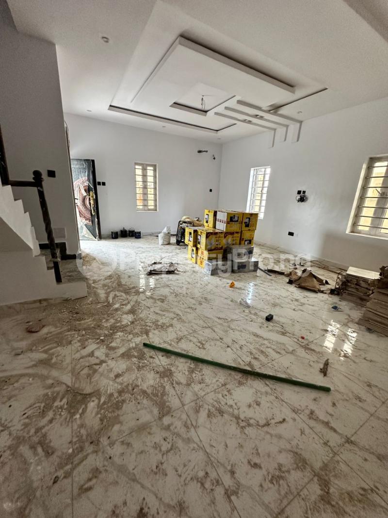 4 bedroom House for sale Soluyi Gbagada Lagos