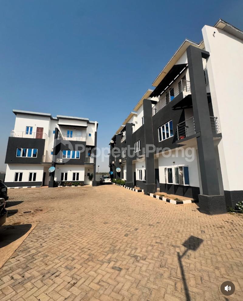 4 bedroom House for sale Gaduwa Abuja