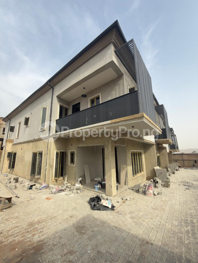4 bedroom House for sale Maitama Extension Mpape Abuja