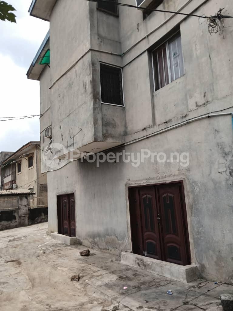 10 bedroom House for sale Cement Agege Lagos