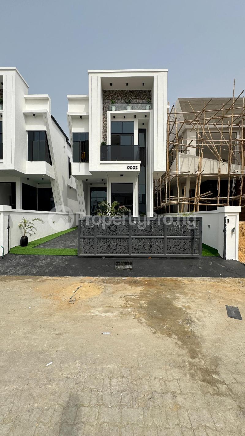 5 bedroom House for sale chevron Lekki Lagos