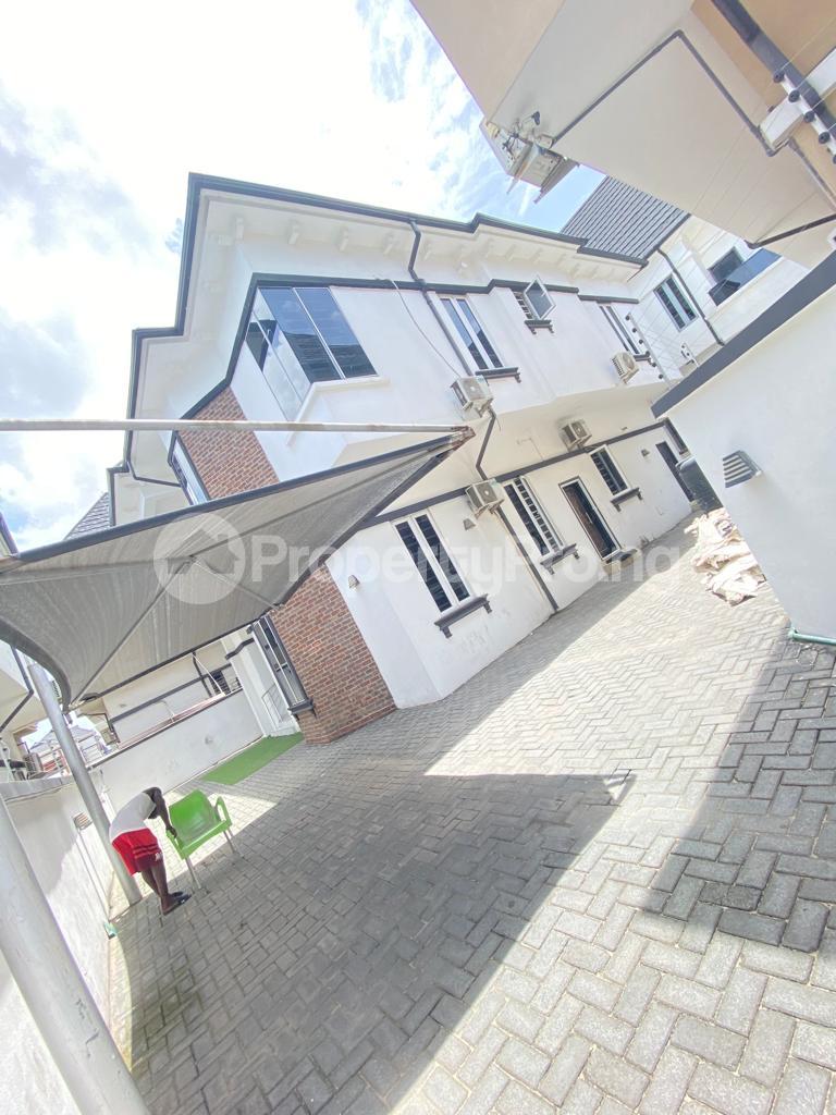 5 bedroom House for sale Osapa london Lekki Lagos
