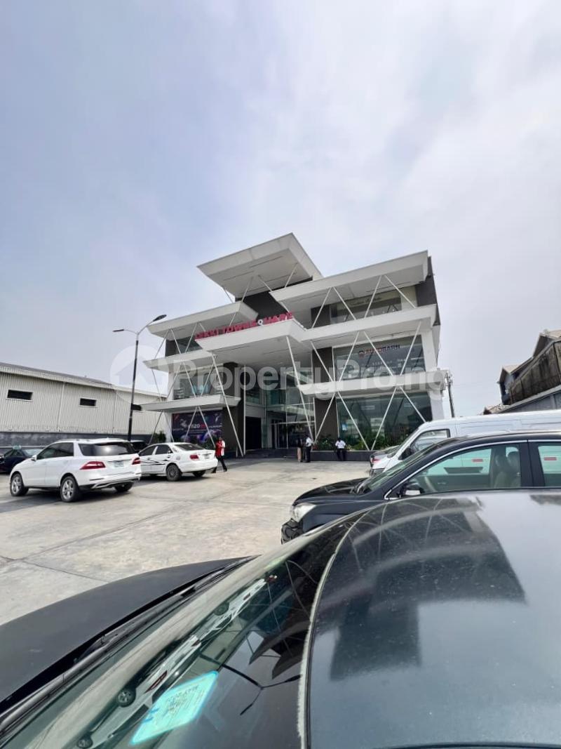 Commercial Property for rent Lekki Phase 1 Lekki Lagos
