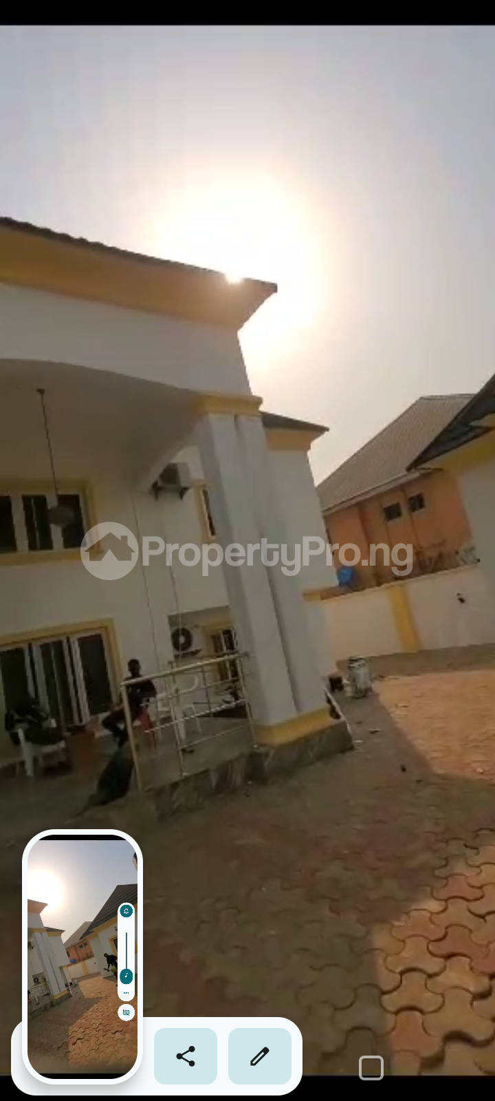 7 bedroom Commercial Property for rent Off Slot Nnebuisi Road Before Kowen Plaza , Asaba . Asaba Delta