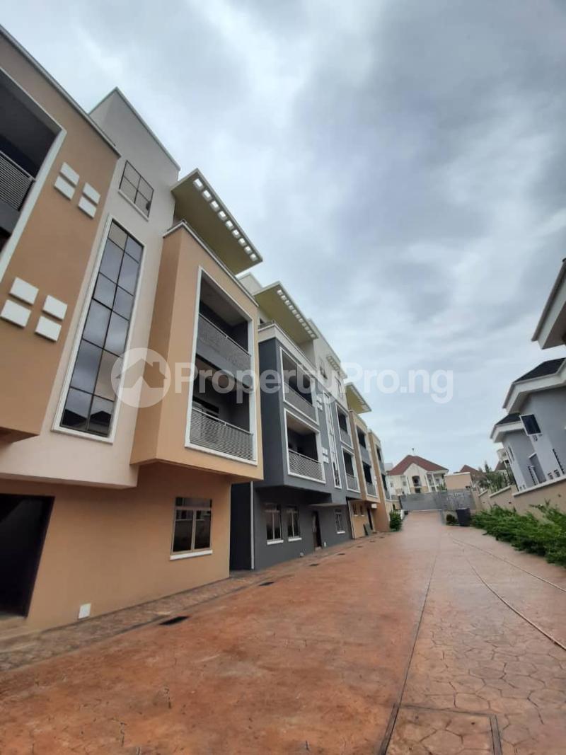 3 bedroom Flat / Apartment for rent Guzape Abuja