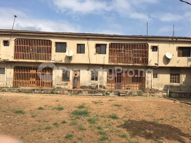 House for sale Shagari Estate. Ipaja road Ipaja Lagos