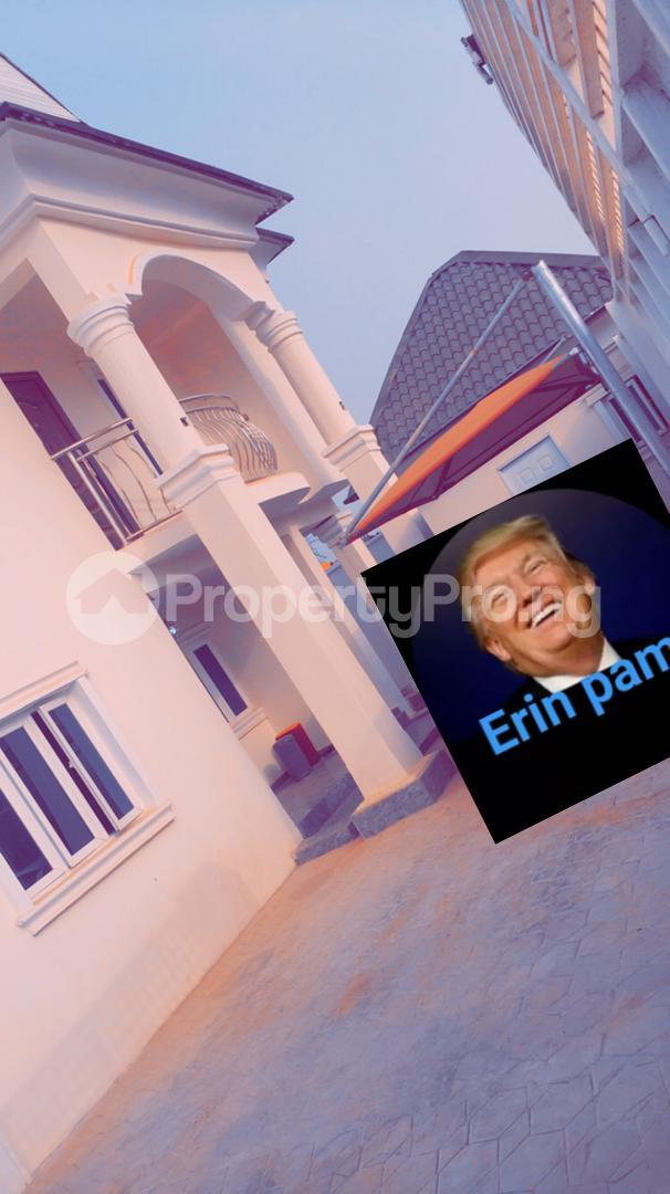 4 bedroom House for rent Ashipa Akala Express Ibadan Oyo