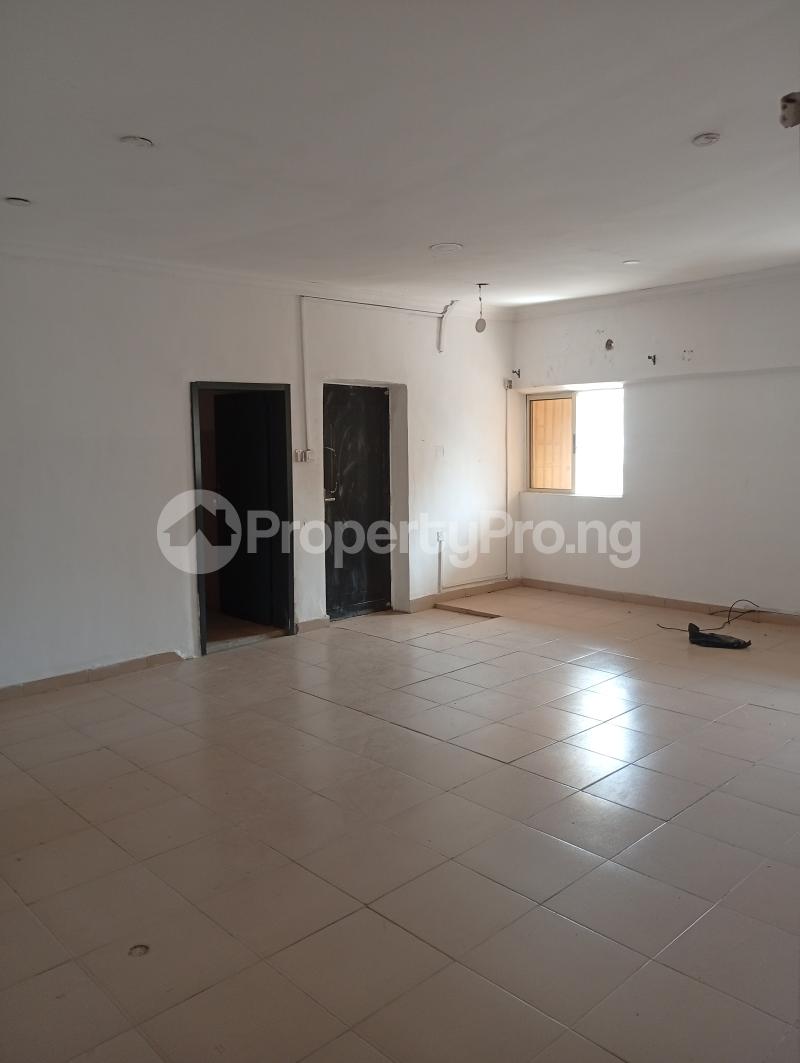 2 bedroom House for rent Awolowo way Ikeja Lagos