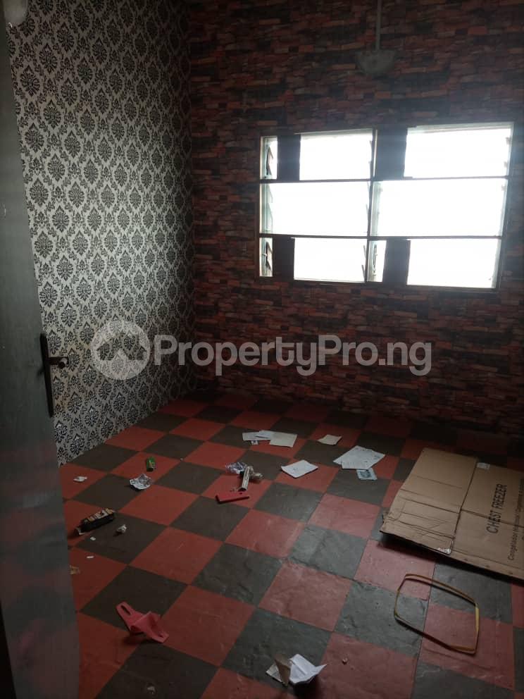 Flat / Apartment for rent Alagomeji, Yaba, Lagos. Alagomeji Yaba Lagos