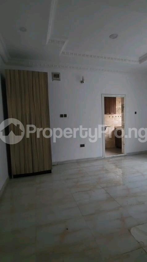 Flat / Apartment for rent Alagomeji Yaba Lagos