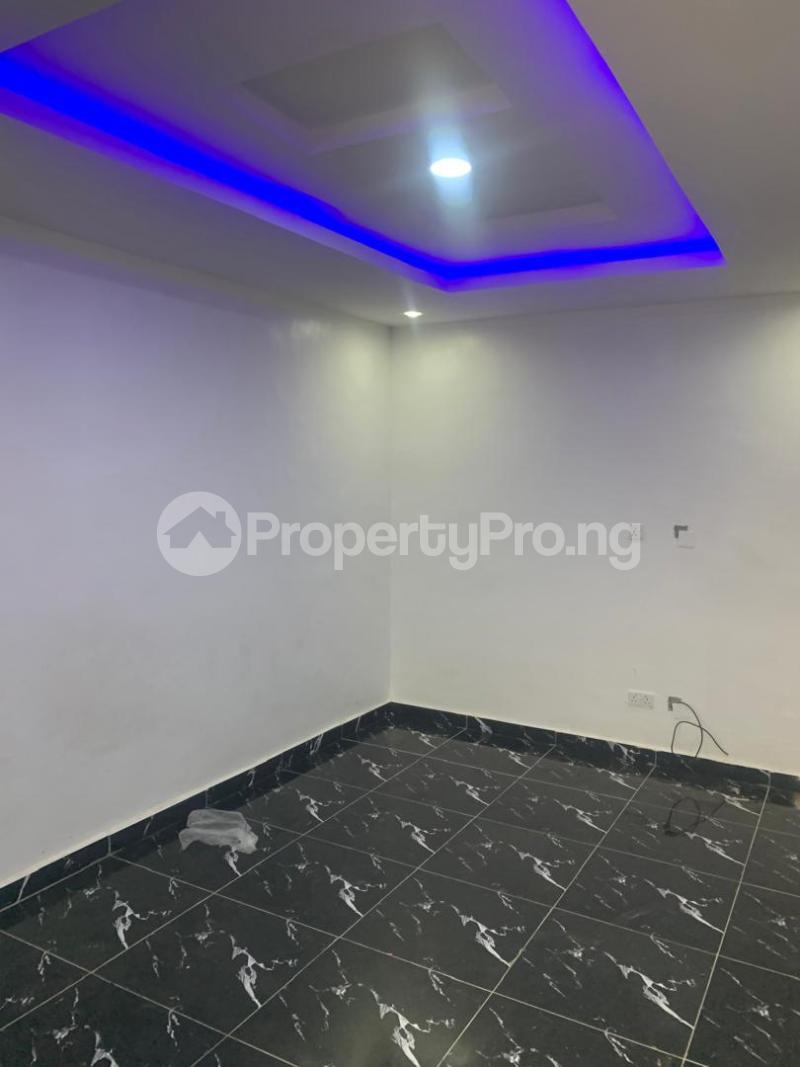 2 bedroom Flat / Apartment for rent In A Very Secured Estate Sangotedo Ajah Lagos