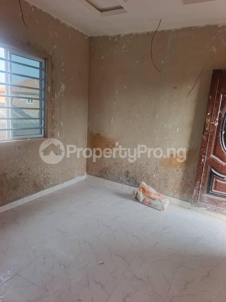 1 bedroom Flat / Apartment for rent Adekunle Yaba Lagos