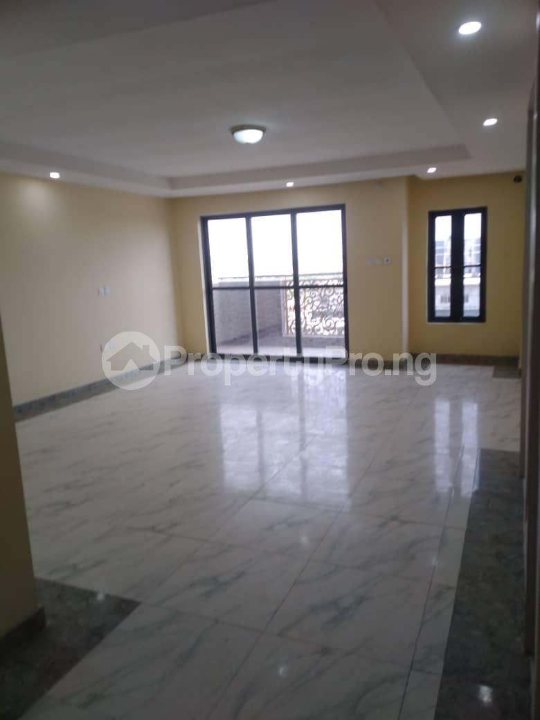 3 bedroom Flat / Apartment for sale Alpha Beach Road, Lekki Lagos